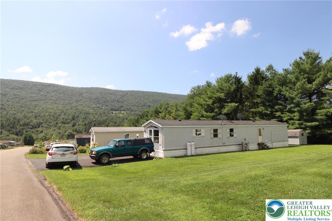 26 Blue Mountain View