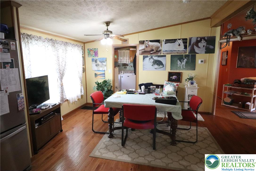 26 Blue Mountain View