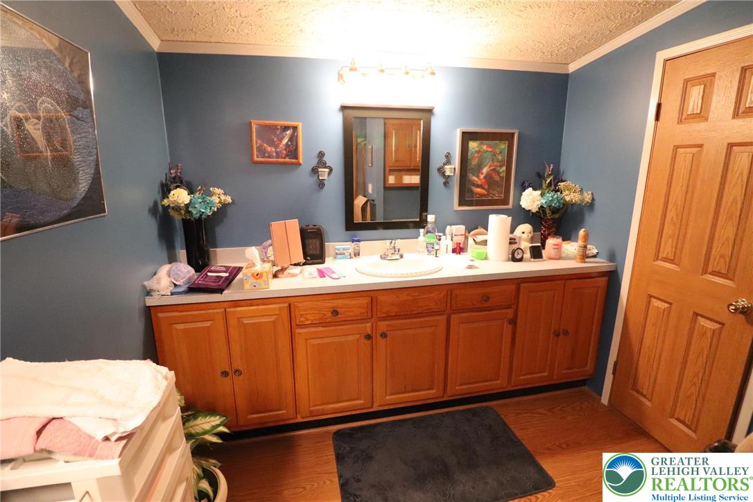 26 Blue Mountain View