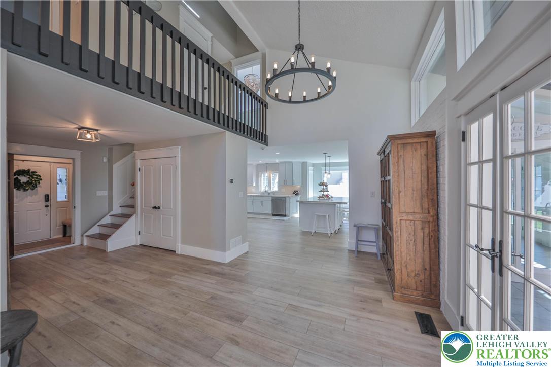 2718 Windy Hill Road