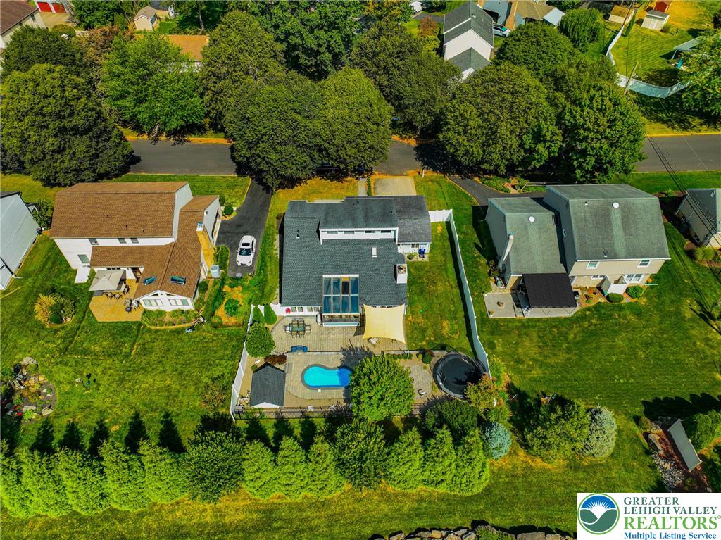 2718 Windy Hill Road