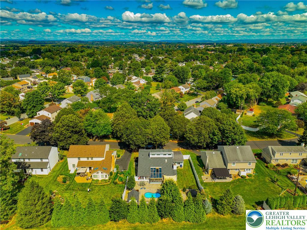 2718 Windy Hill Road