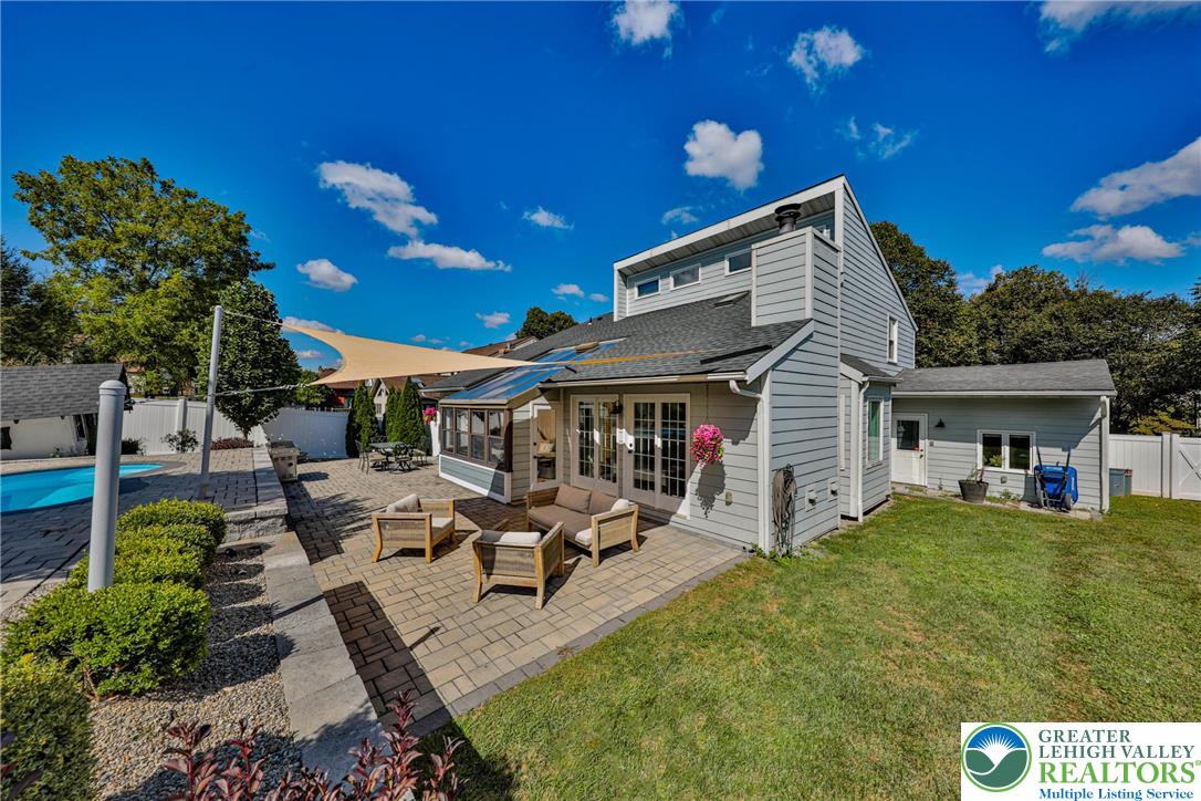 2718 Windy Hill Road