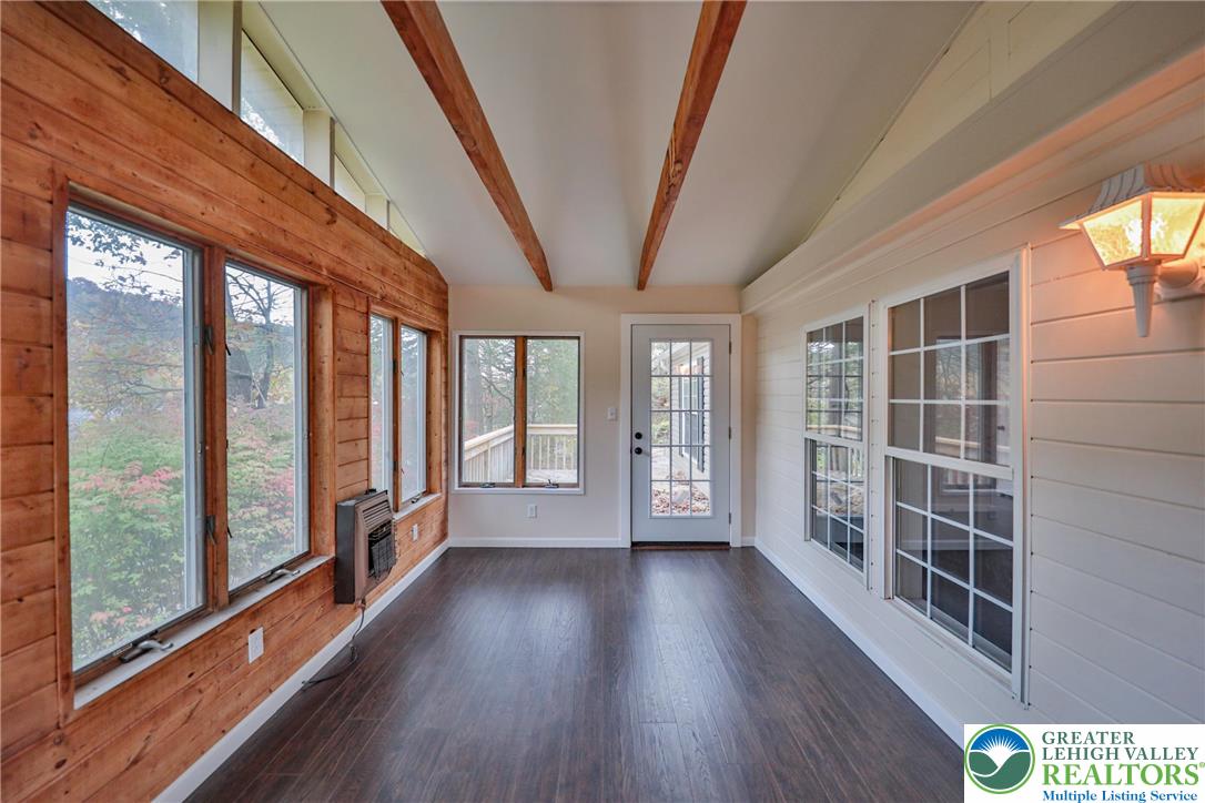 1243 Blue Mountain Circle