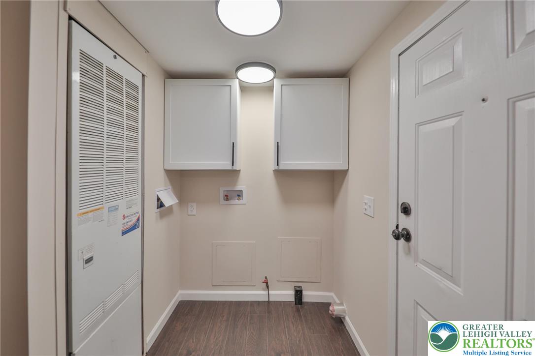 1243 Blue Mountain Circle