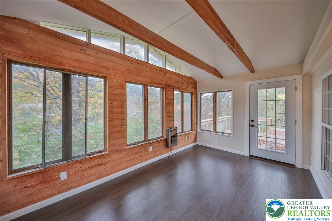 1243 Blue Mountain Circle