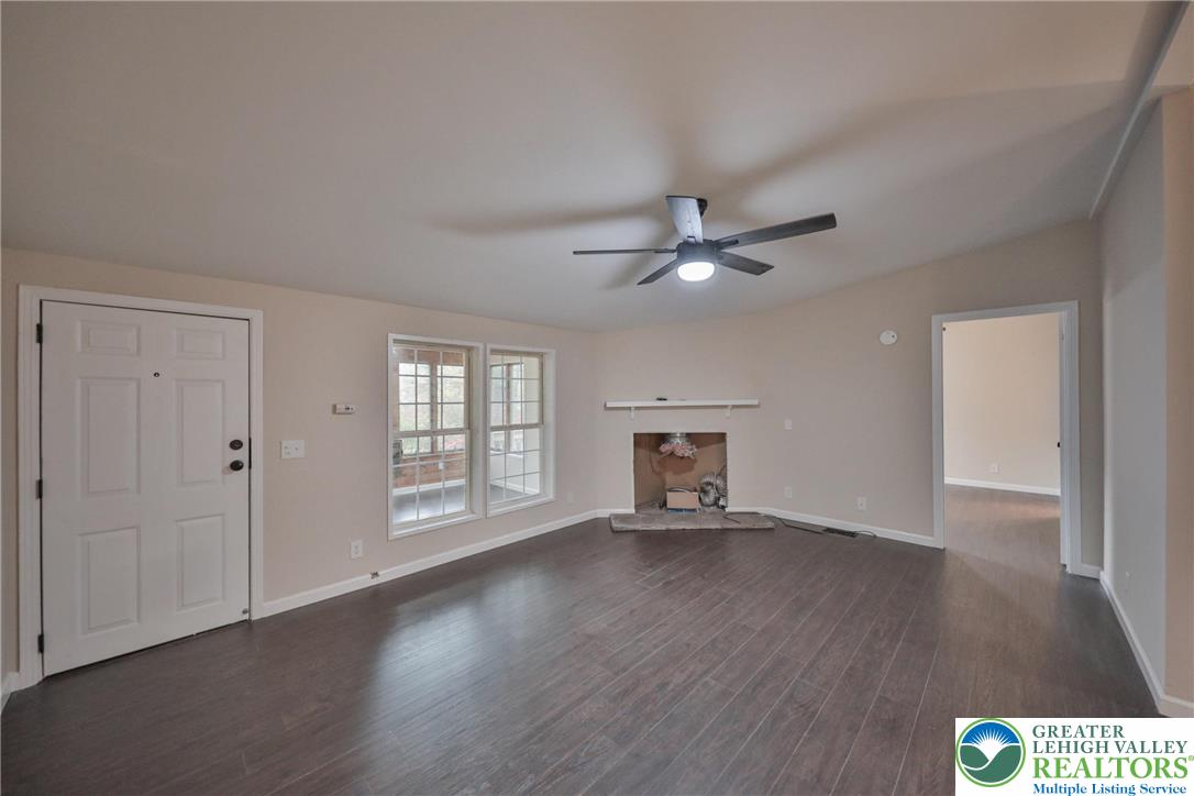 1243 Blue Mountain Circle