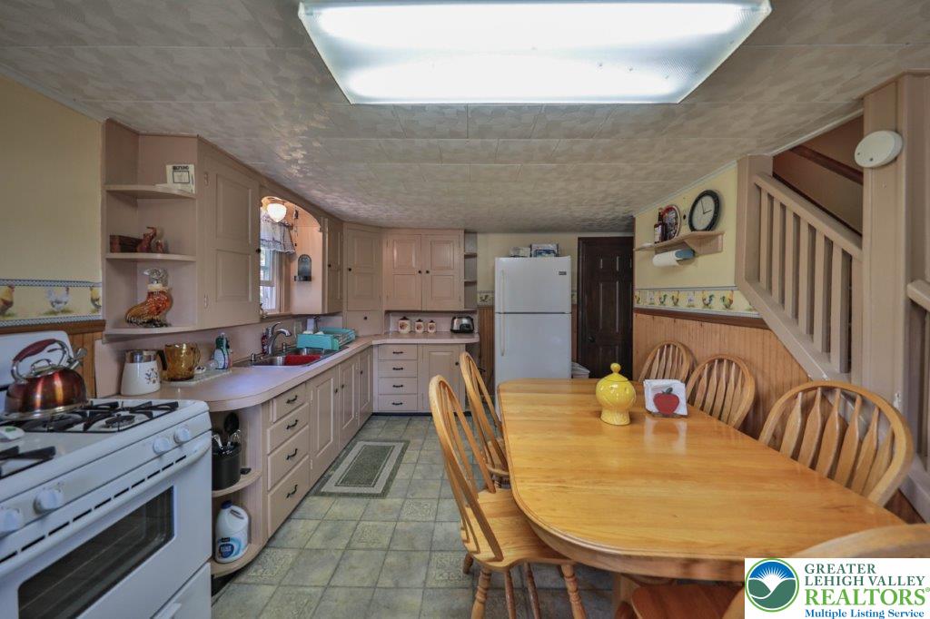 2485 Summer Mountain RD