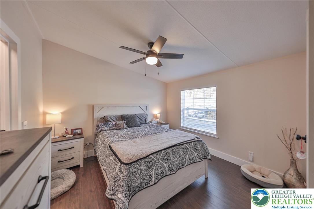 1215 Blue Mountain Circle