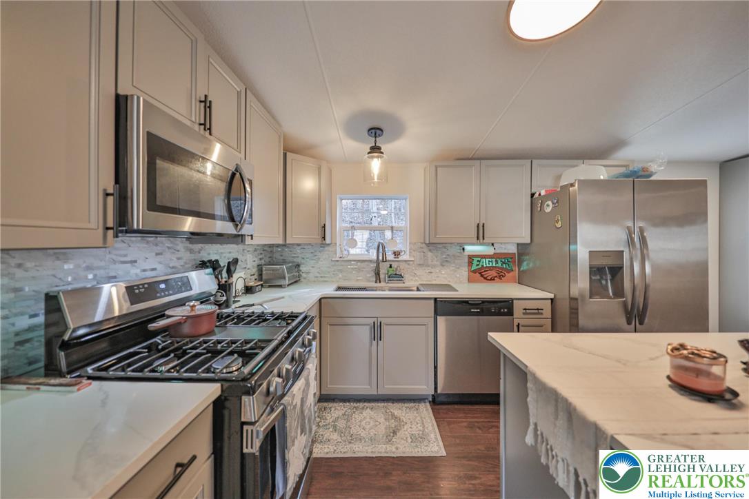 1215 Blue Mountain Circle