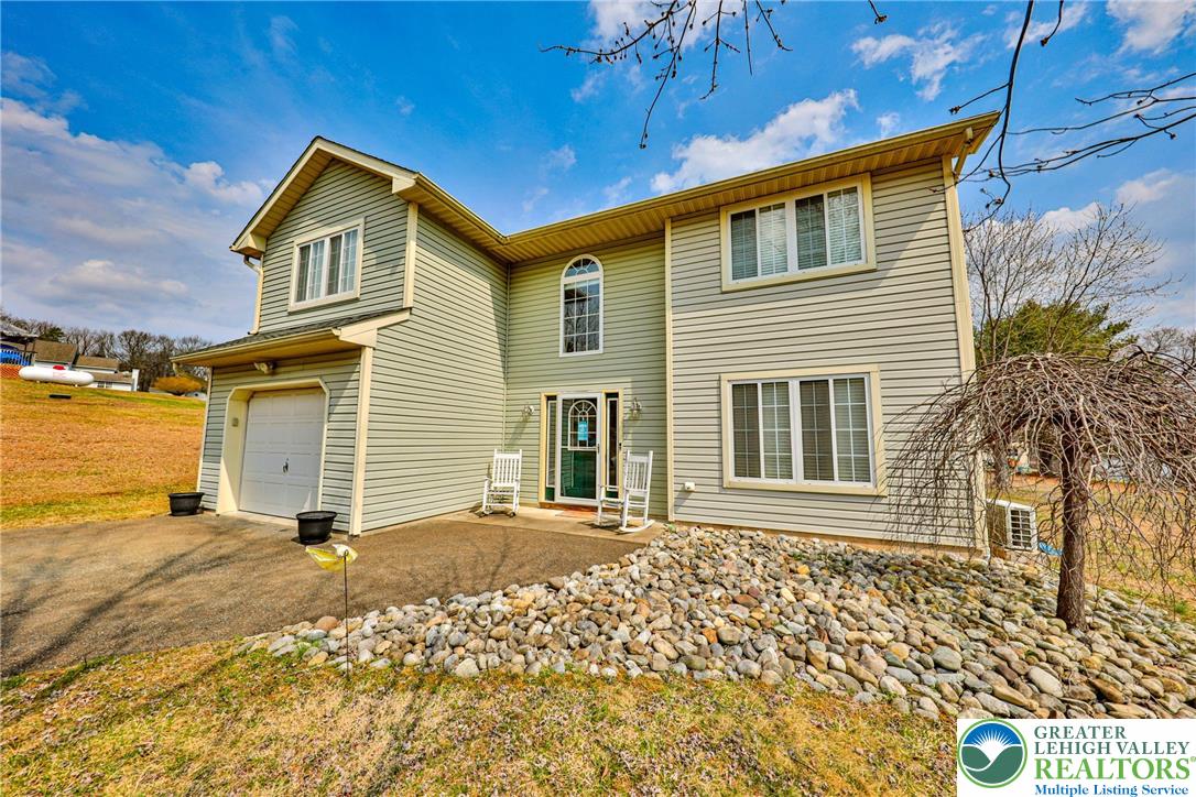 2260 Reo Drive