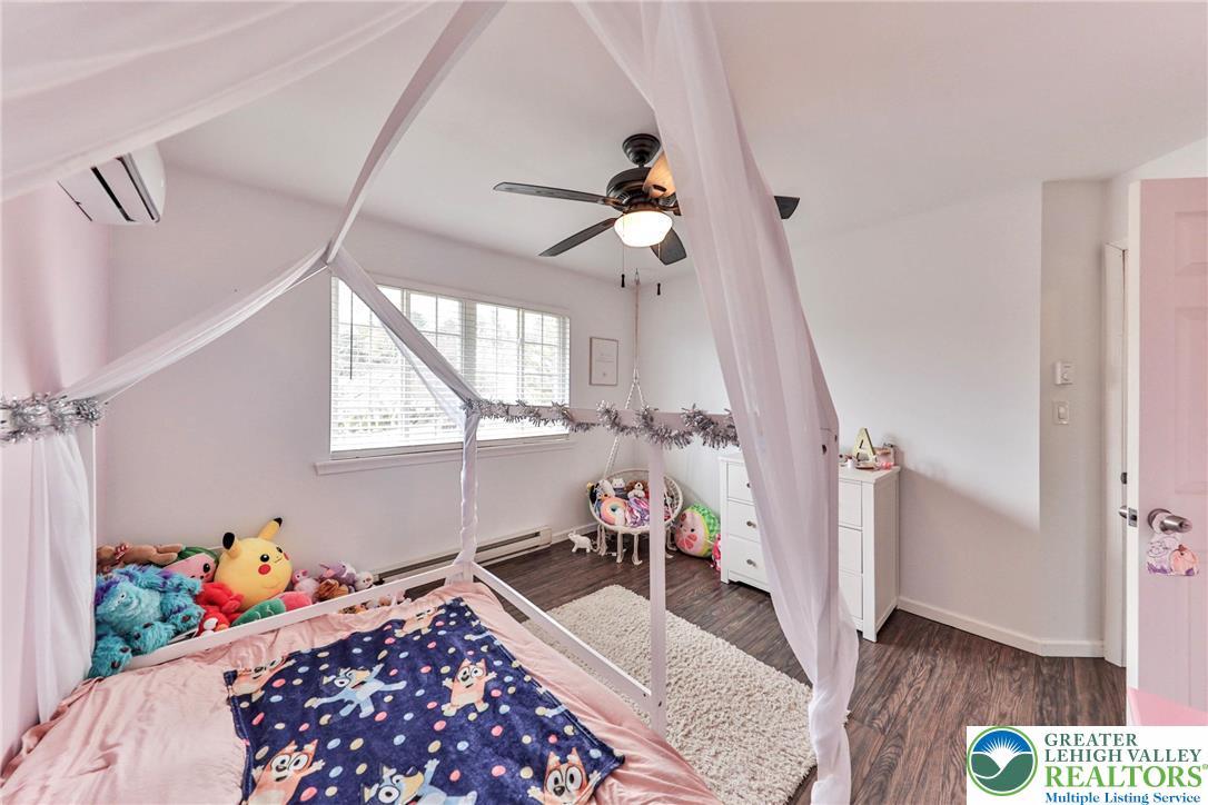 2260 Reo Drive