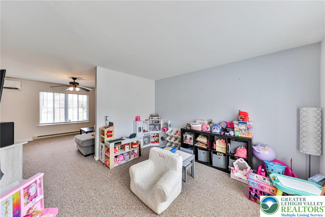 2260 Reo Drive