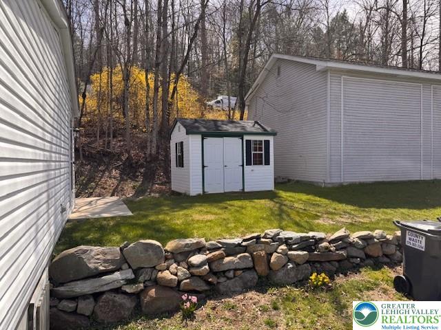 1215 Blue Mountain Circle