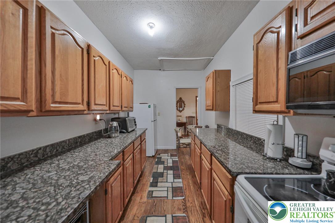 7494 Mount Eaton Road
