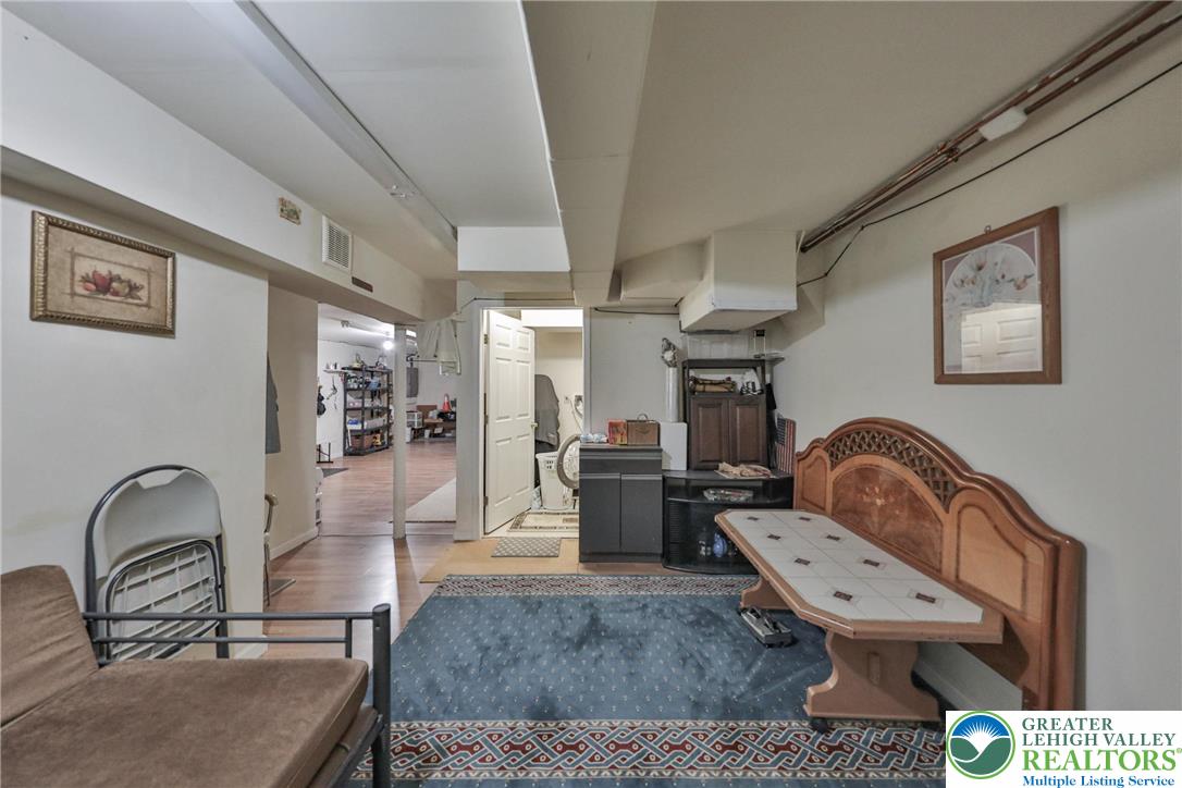 7494 Mount Eaton Road