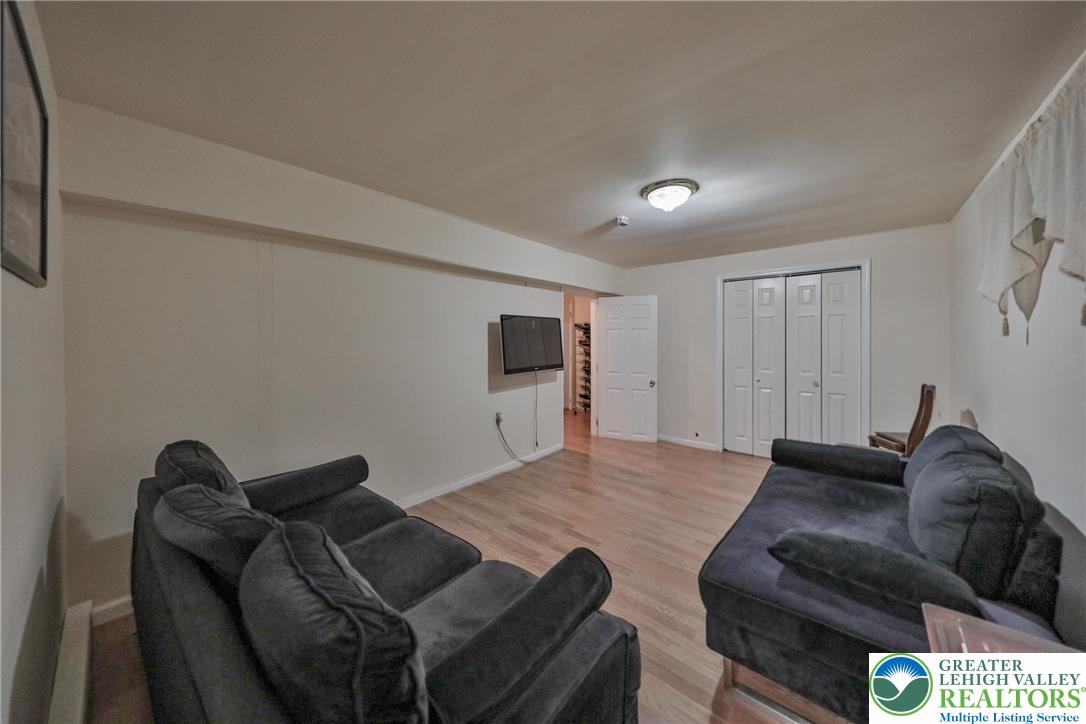 7494 Mount Eaton Road