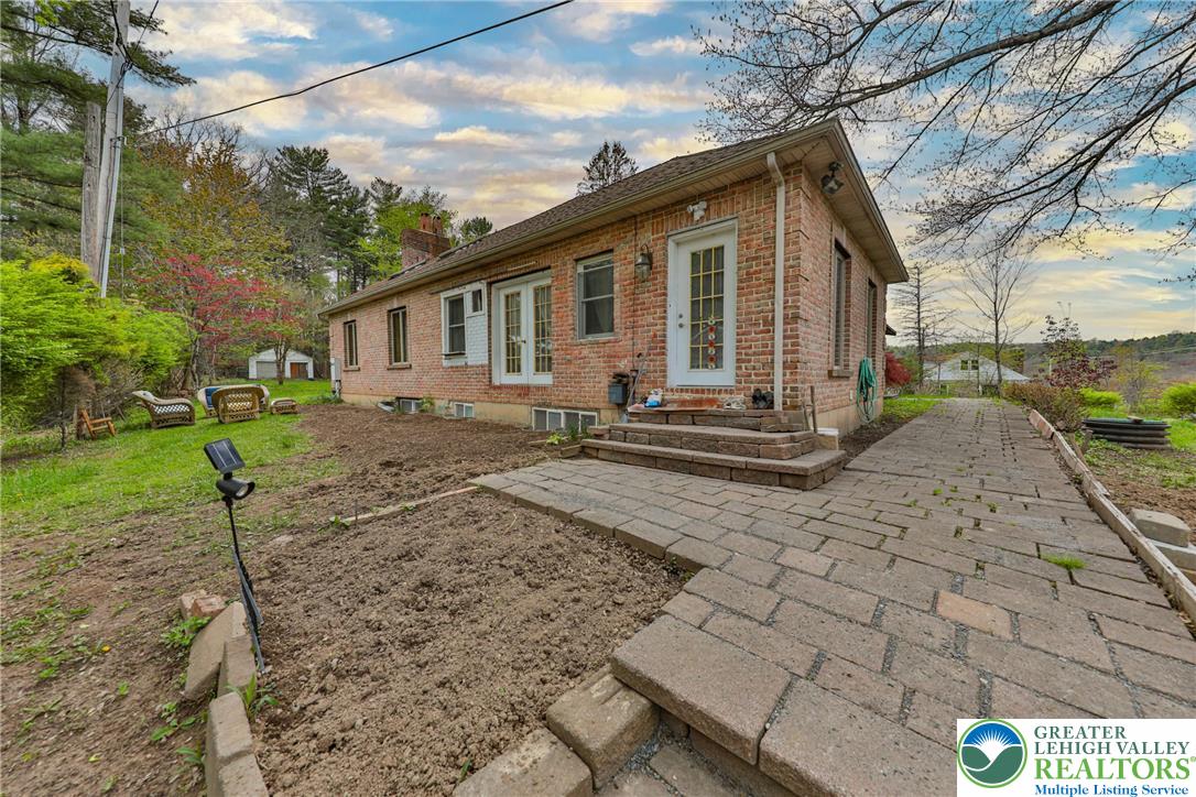 7494 Mount Eaton Road