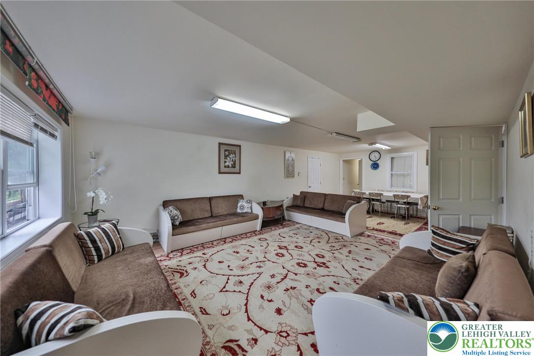 7494 Mount Eaton Road