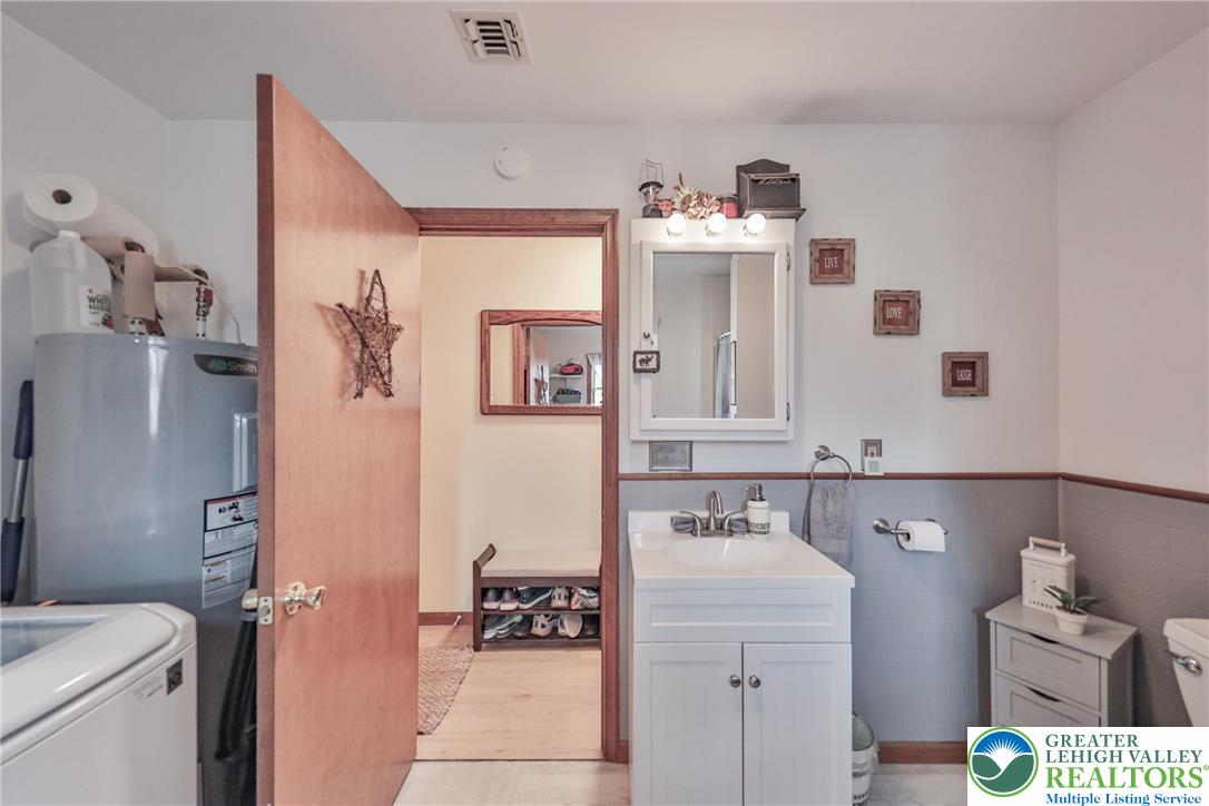 1040 Stagecoach Road