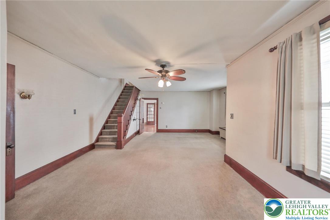 232 Columbia Avenue