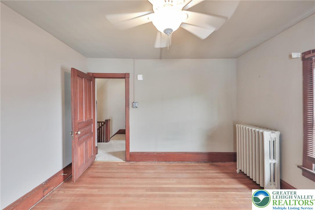 232 Columbia Avenue