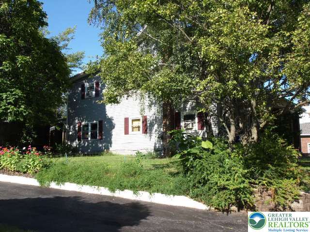 93 Lafayette Avenue