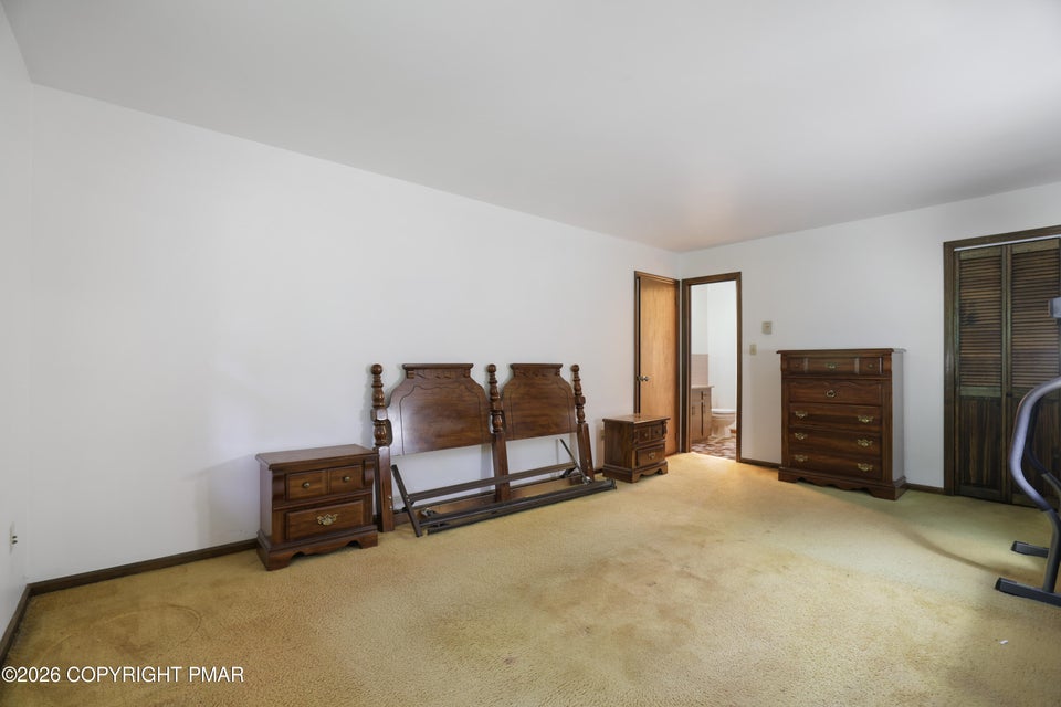 1585 Starry Lane