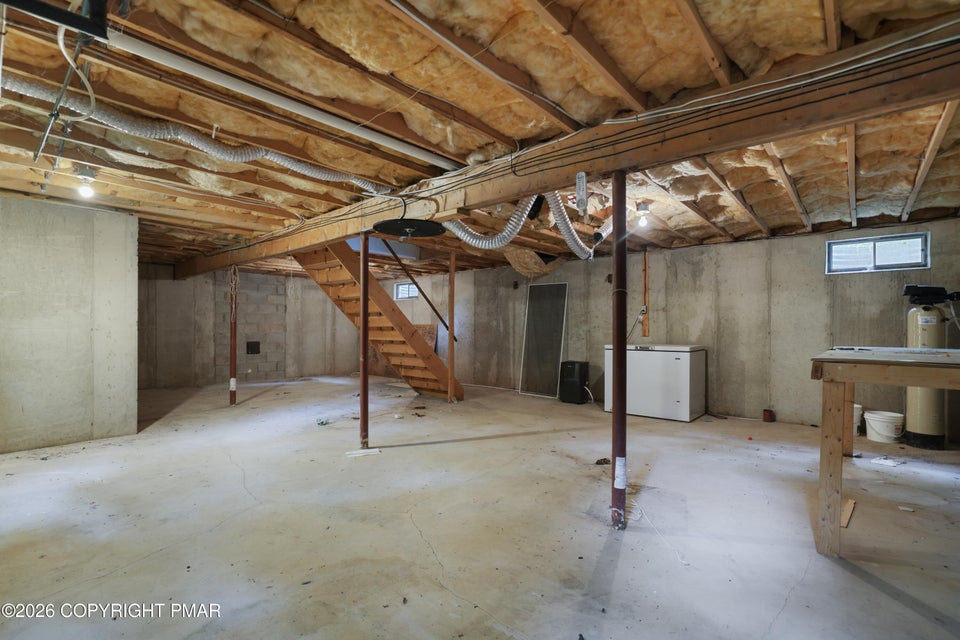 1585 Starry Lane