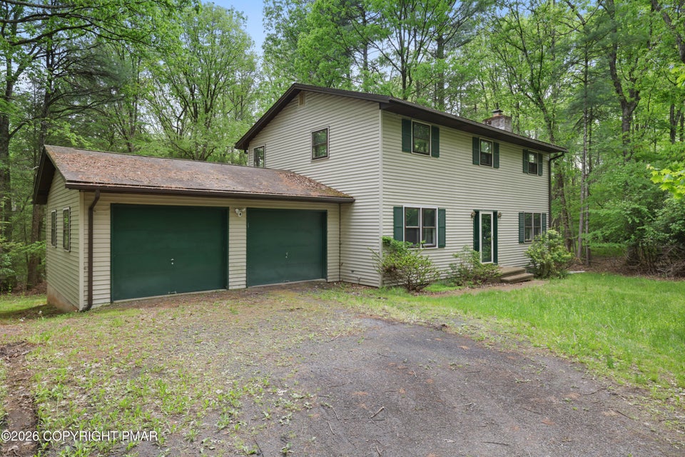 1585 Starry Lane
