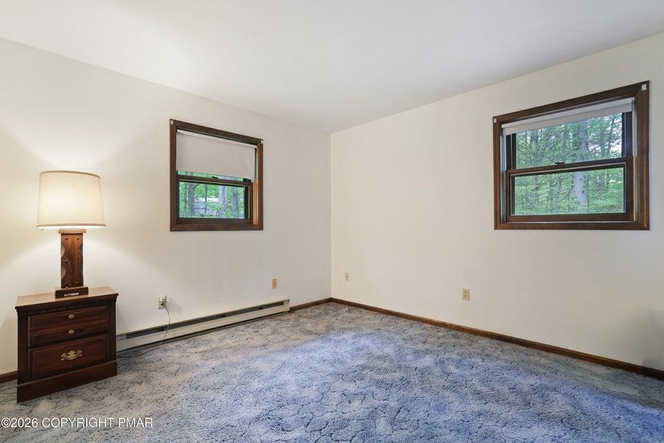 1585 Starry Lane