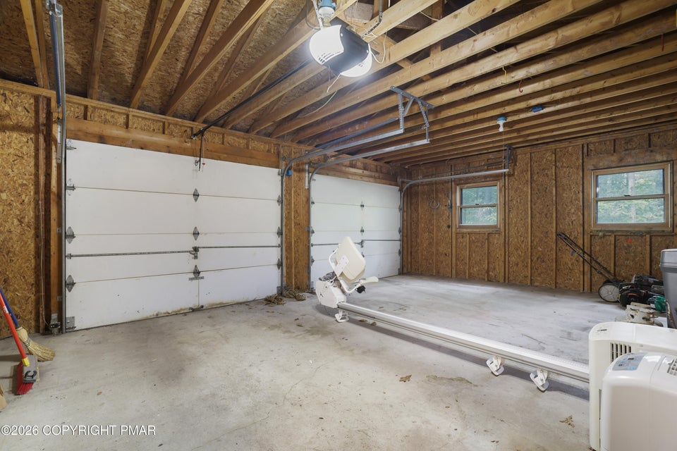 1585 Starry Lane