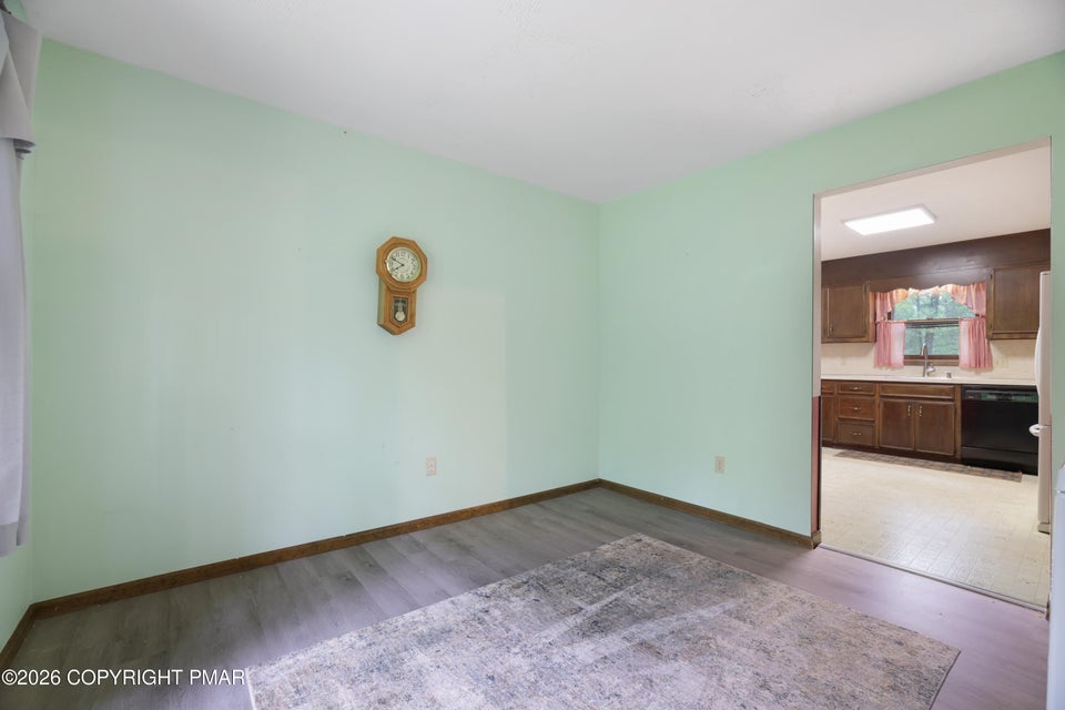 1585 Starry Lane