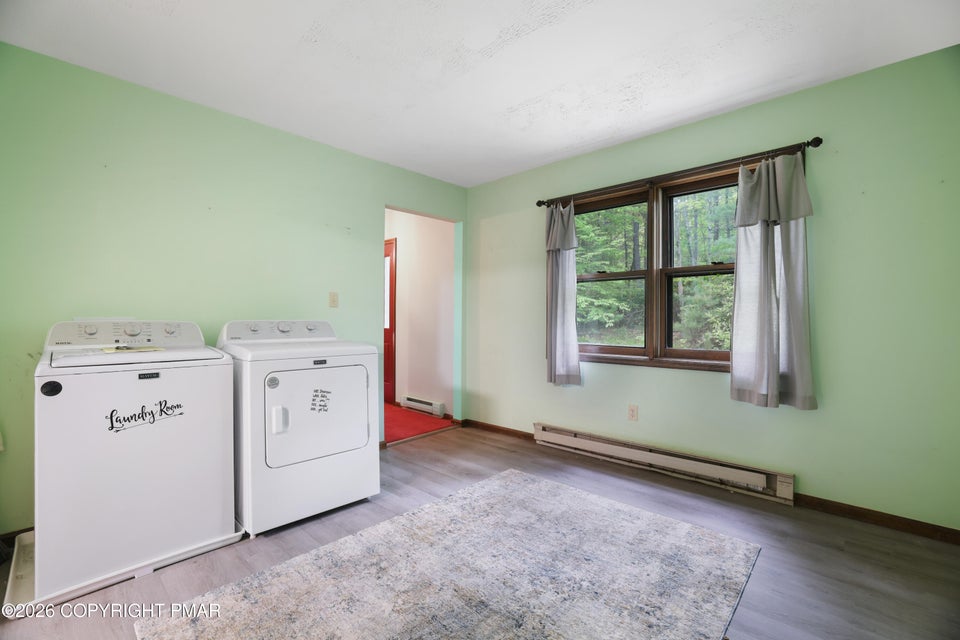 1585 Starry Lane