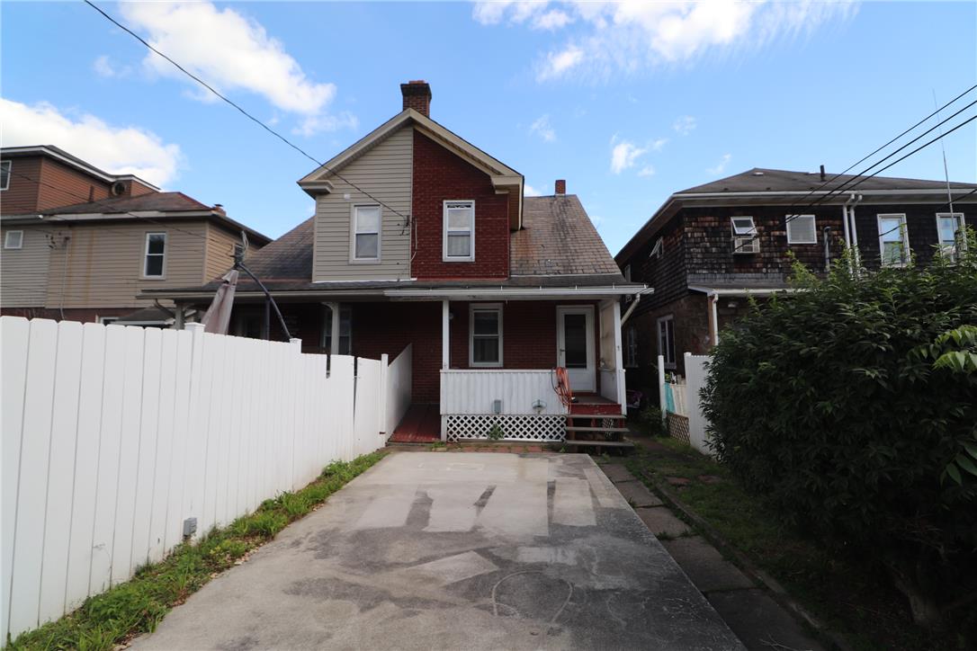 629 Franklin Avenue