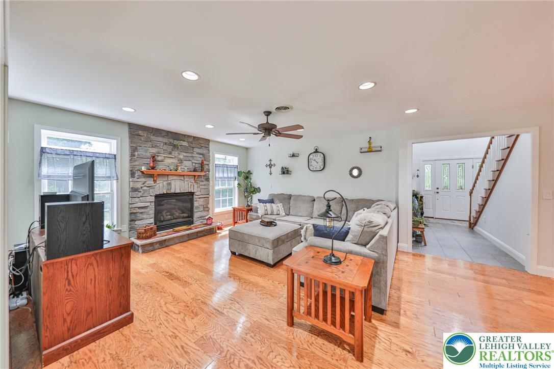 169 Dogwood Lane