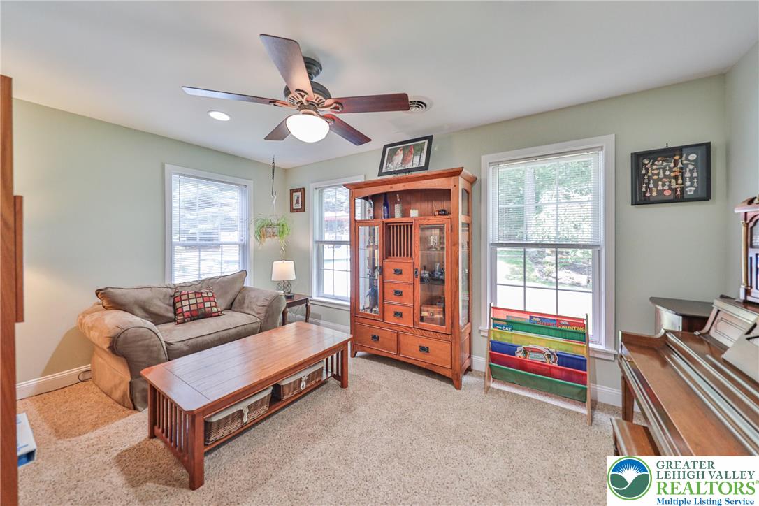 169 Dogwood Lane