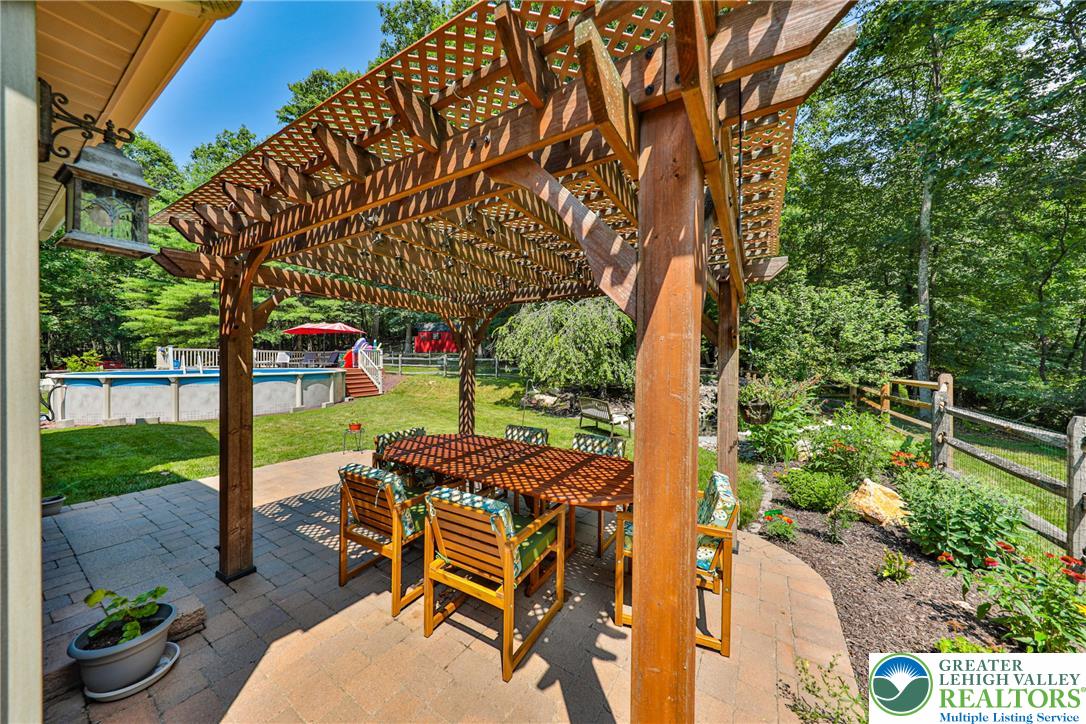169 Dogwood Lane
