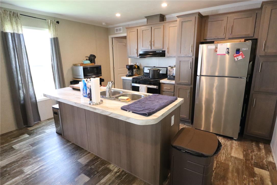 200 Fawn Valley