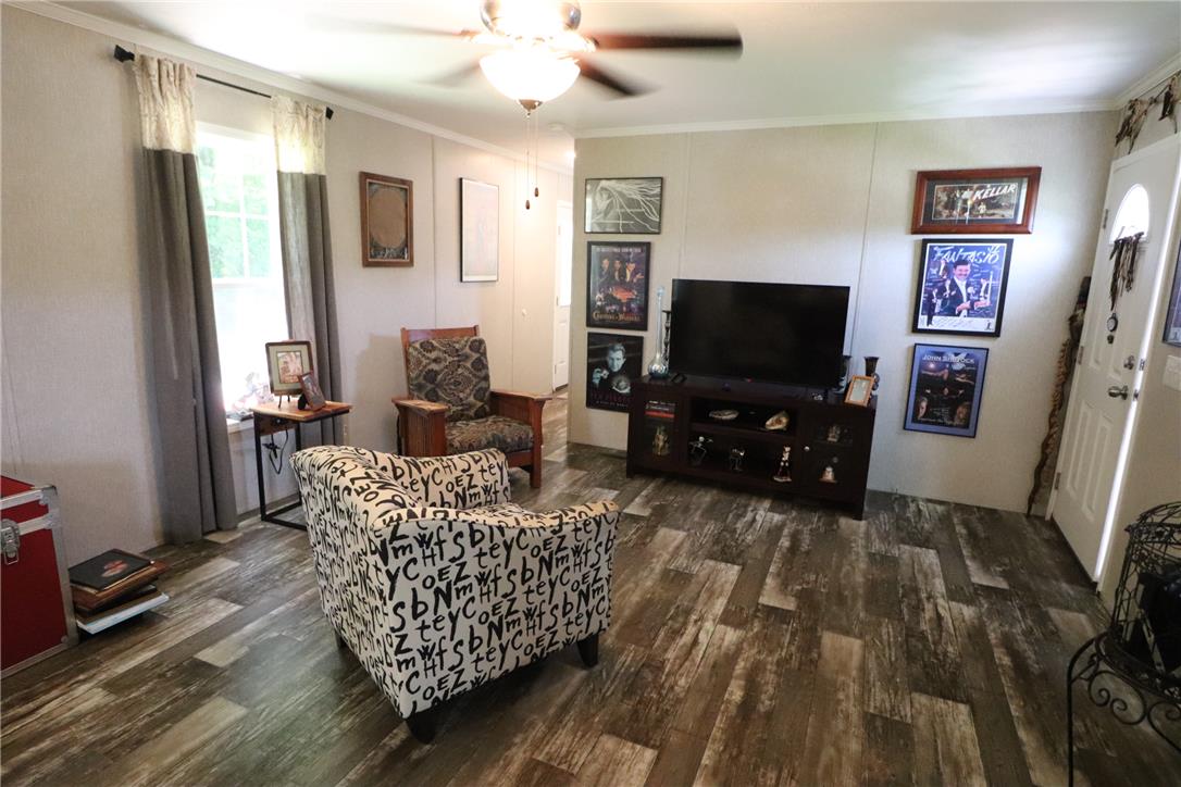 200 Fawn Valley