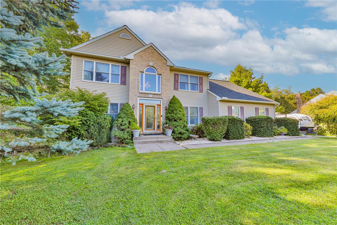 4132 Crest View Drive