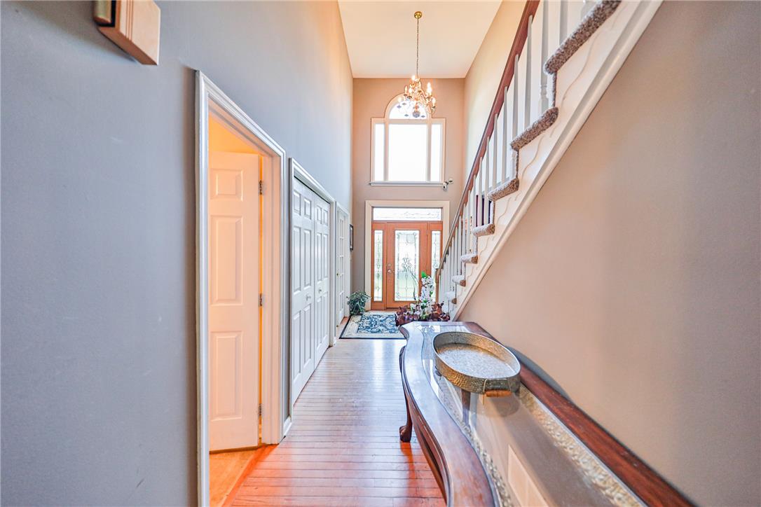 4132 Crest View Drive