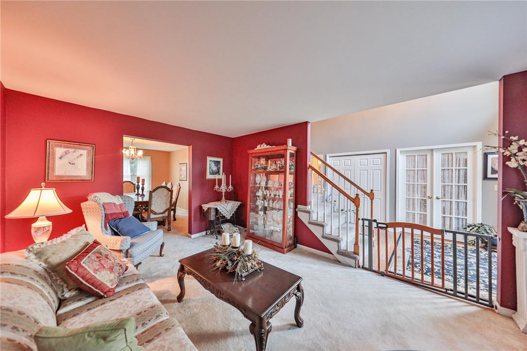4132 Crest View Drive