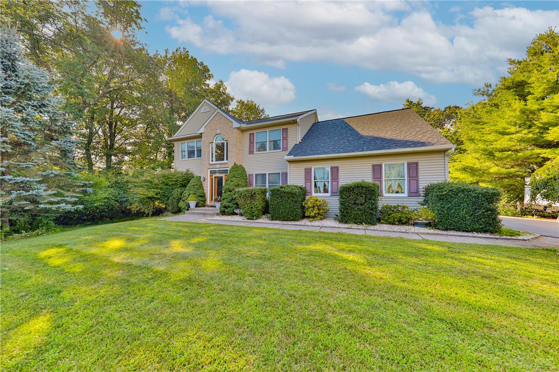 4132 Crest View Drive