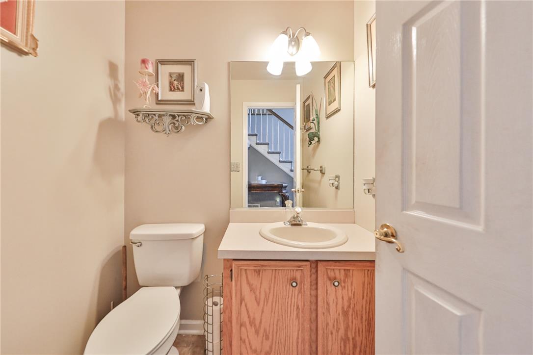 4132 Crest View Drive