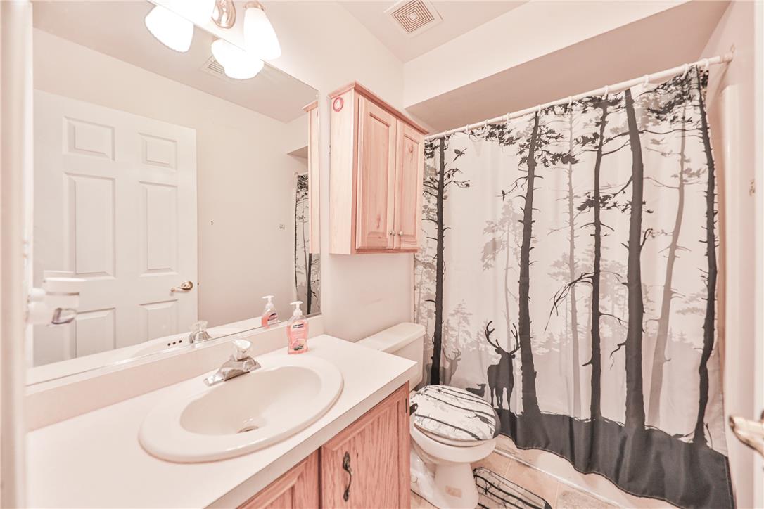 4132 Crest View Drive