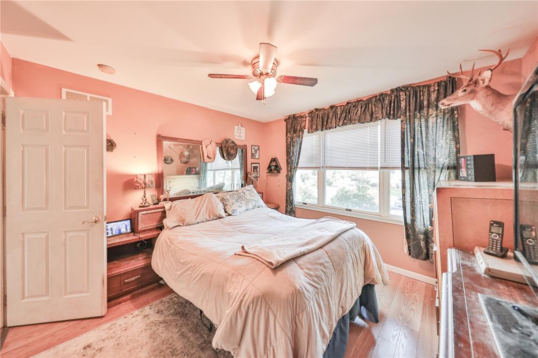 4132 Crest View Drive