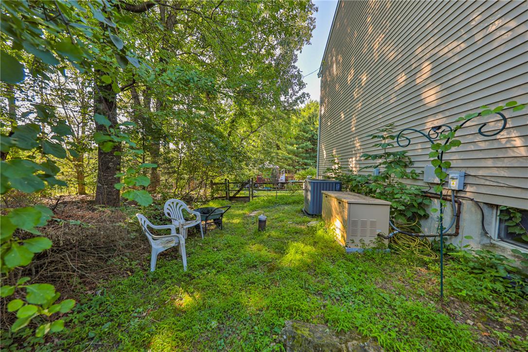 4132 Crest View Drive