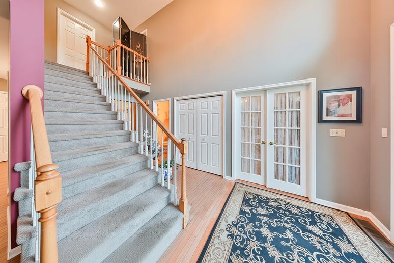 4132 Crest View Drive
