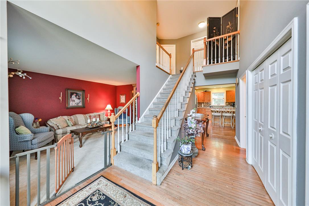 4132 Crest View Drive